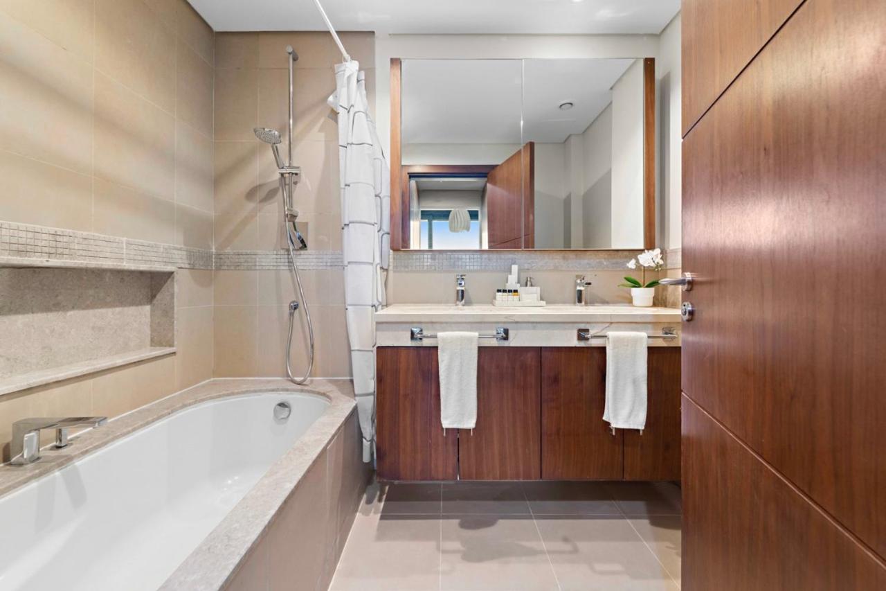 First Class 3Br With Full Burj Khalifa And Fountain View 迪拜 外观 照片
