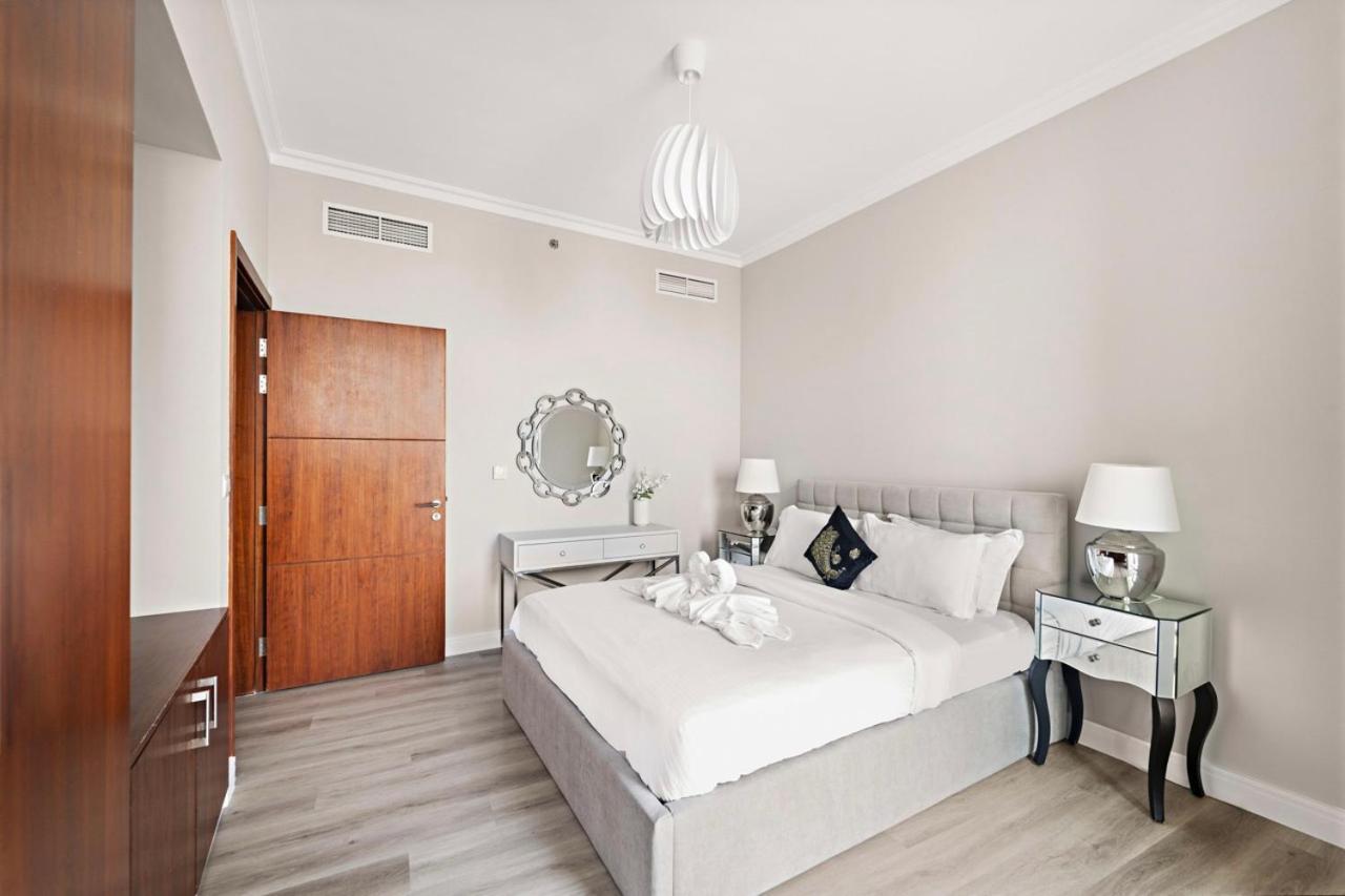 First Class 3Br With Full Burj Khalifa And Fountain View 迪拜 外观 照片