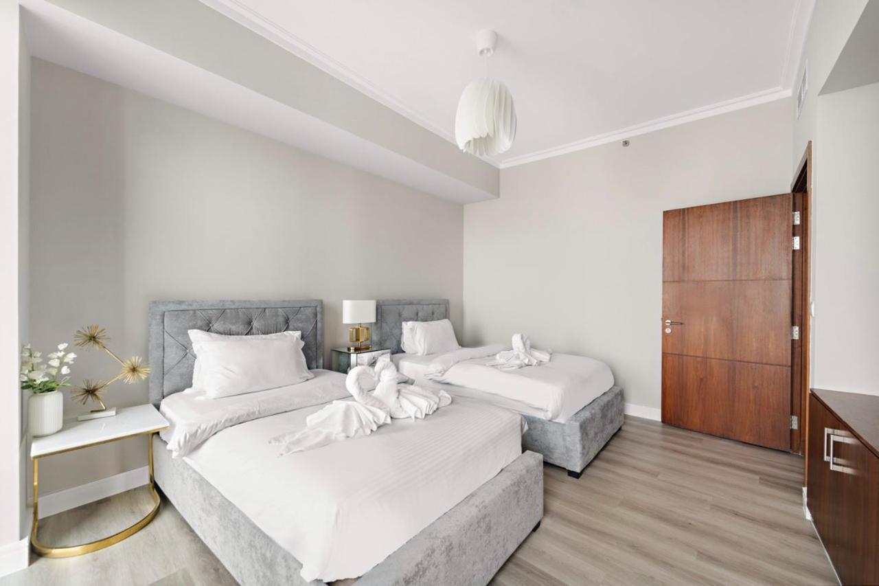 First Class 3Br With Full Burj Khalifa And Fountain View 迪拜 外观 照片